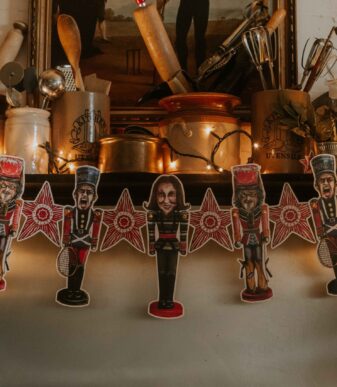 Billy Connolly / Andy Murray / Miss Hoolie Scottish Nutcracker Christmas Garland